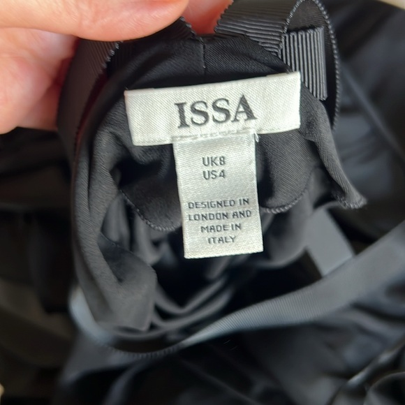 Issa low back dress , with pocket detail - Picture 9 of 9